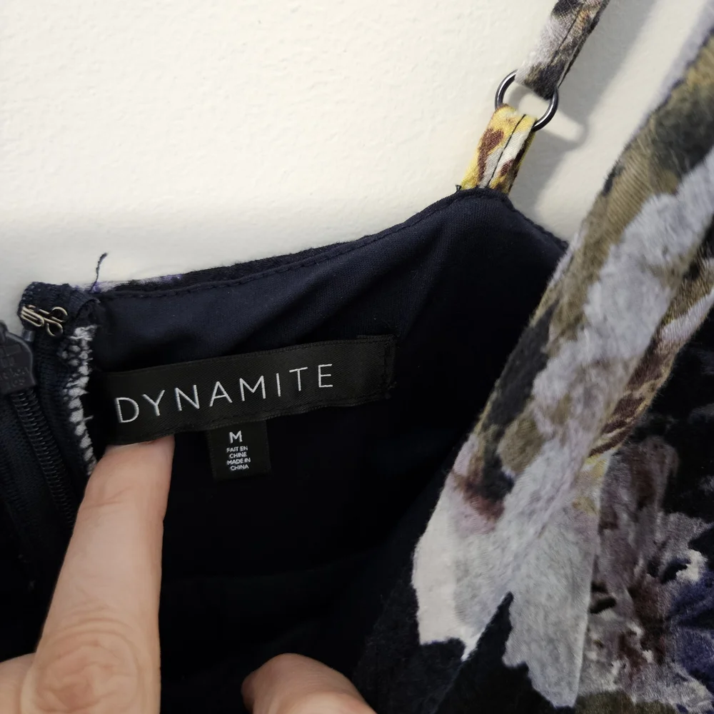 Dynamite Black Floral Midi Dress - Picture 2 of 2